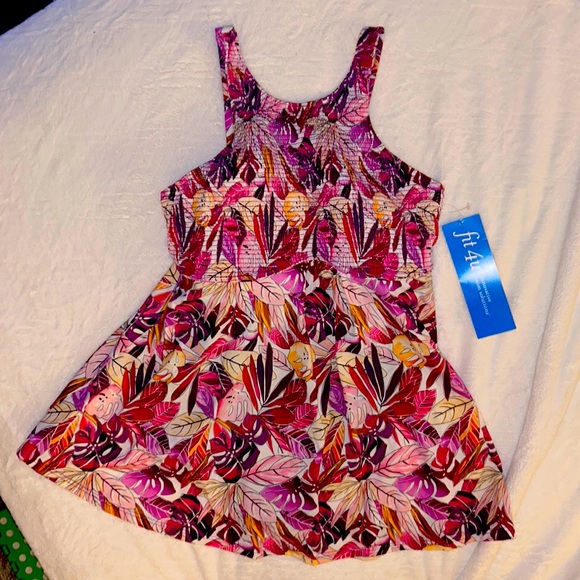 Fit 4 Ur swimsuit - Picture 1 of 11